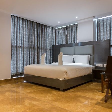 Hotel Hills Tirupattur Tiruppatur Dış mekan fotoğraf