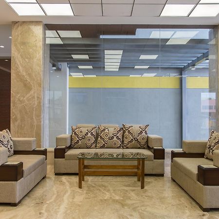 Hotel Hills Tirupattur Tiruppatur Dış mekan fotoğraf
