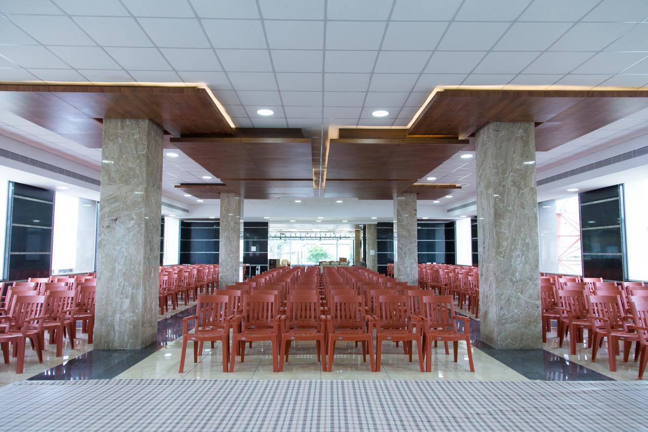 Hotel Hills Tirupattur Tiruppatur Dış mekan fotoğraf