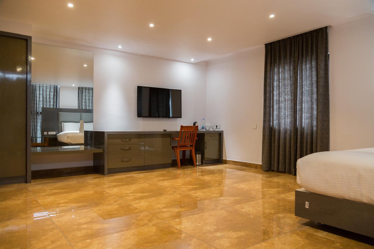 Hotel Hills Tirupattur Tiruppatur Dış mekan fotoğraf