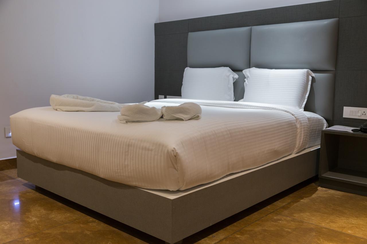 Hotel Hills Tirupattur Tiruppatur Dış mekan fotoğraf