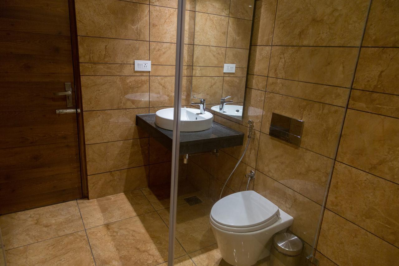Hotel Hills Tirupattur Tiruppatur Dış mekan fotoğraf