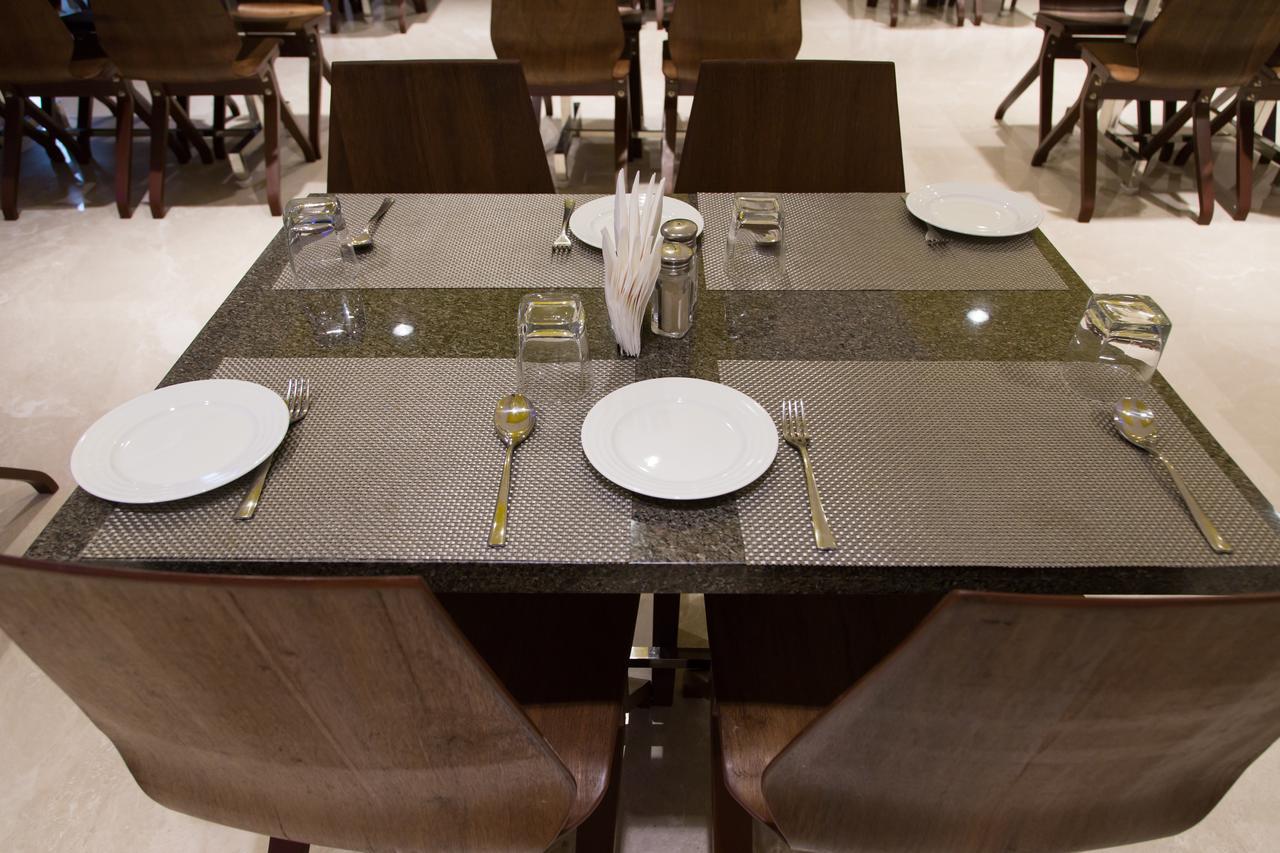 Hotel Hills Tirupattur Tiruppatur Dış mekan fotoğraf