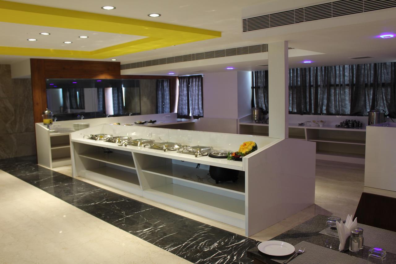 Hotel Hills Tirupattur Tiruppatur Dış mekan fotoğraf